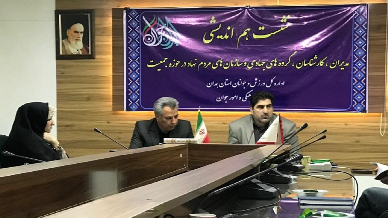 فرهنگ سازی و بهبود معیشت مهمترین عامل افزایش فرزندآوری در جامعه