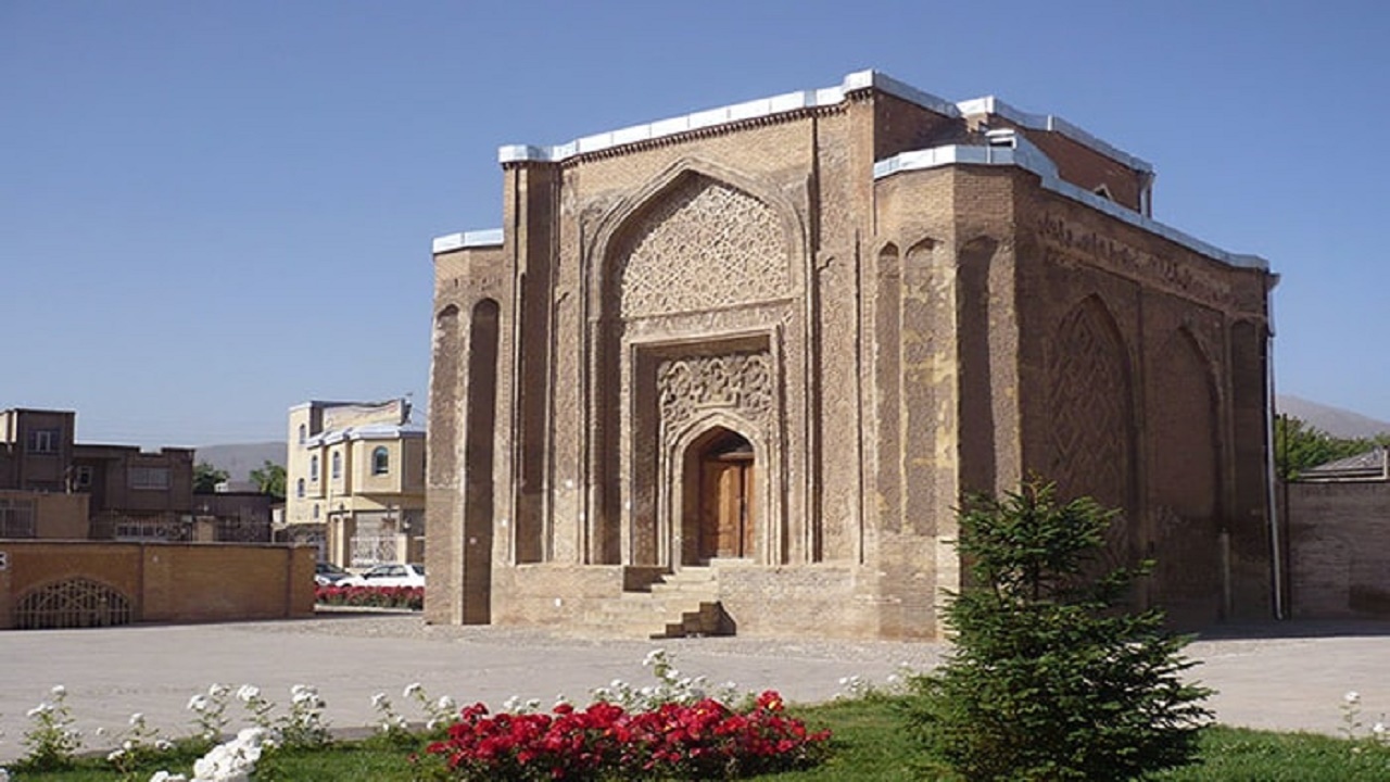 بزرگداشت ثبت گنبد علویان در فهرست آثار جهان اسلام
