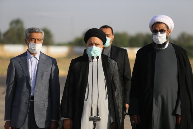 رئیسی خطاب به همدانی‌های استقبال‌کننده: راضی به زحمت نبودم + فیلم