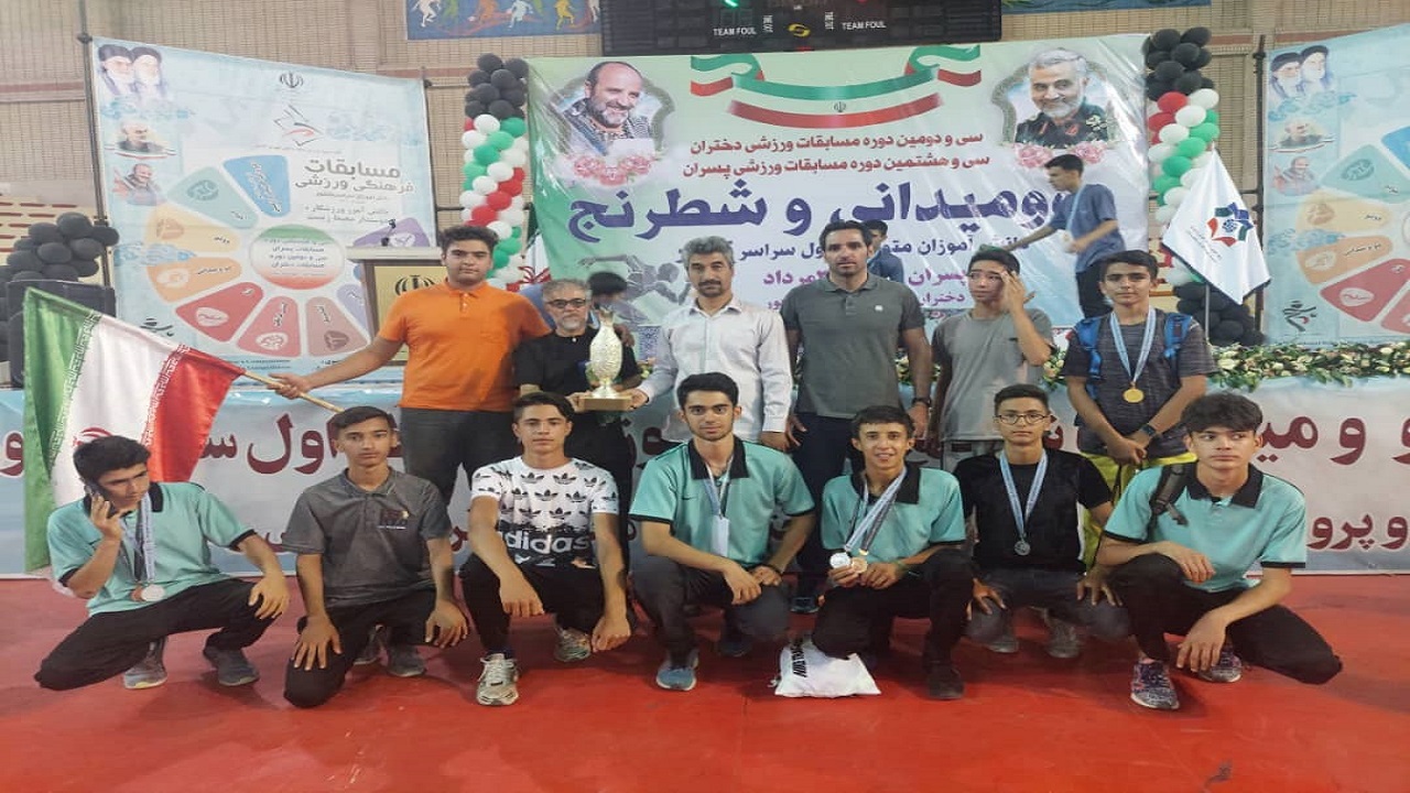 دو و میدانی کاران همدانی ۱۰ نشان رنگارنگ کسب کردند