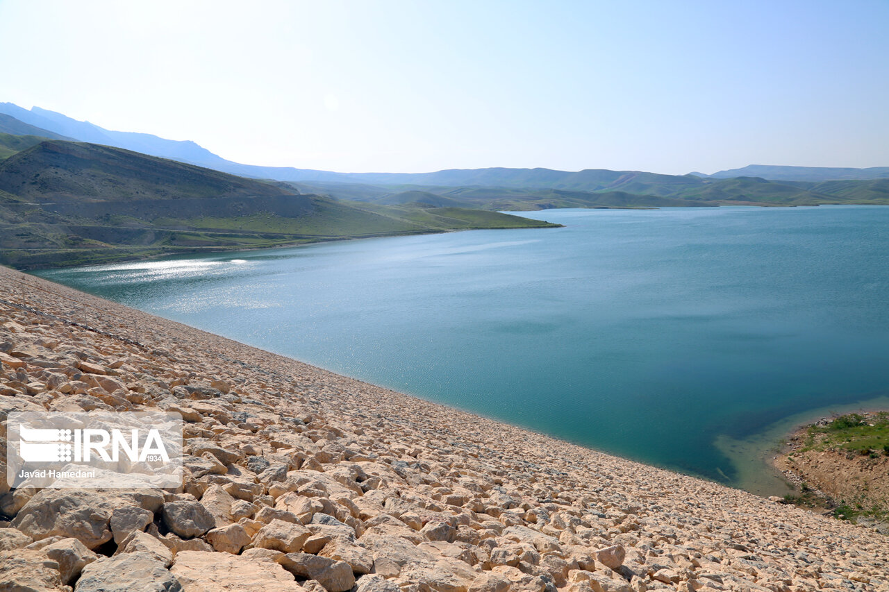 "تالوار" کلید واژه آبادانی همدان