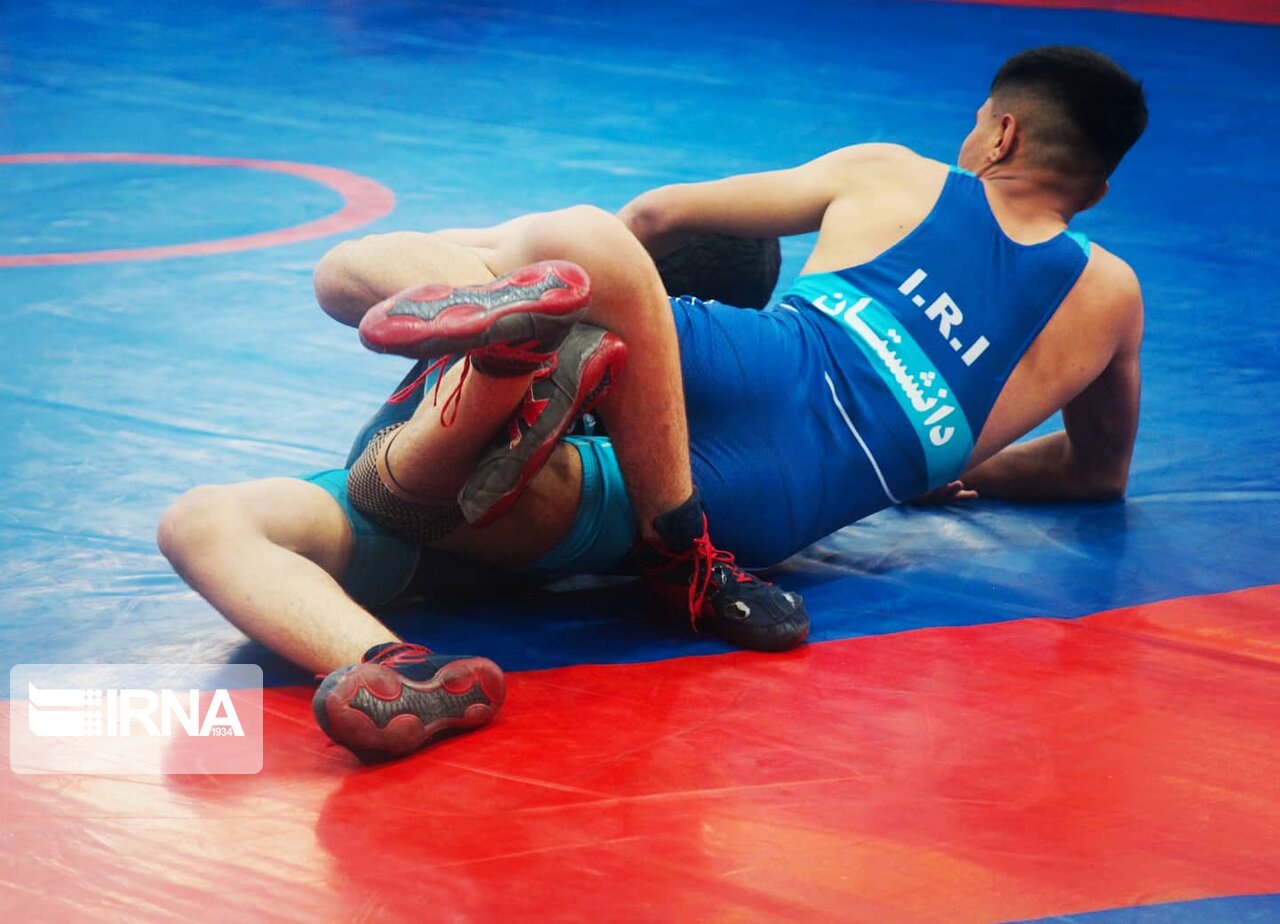حسرت ۱۳ ساله مهد بزرگان کشتی ایران زمین؛ نهاوند چشم انتظار مدال آسیایی