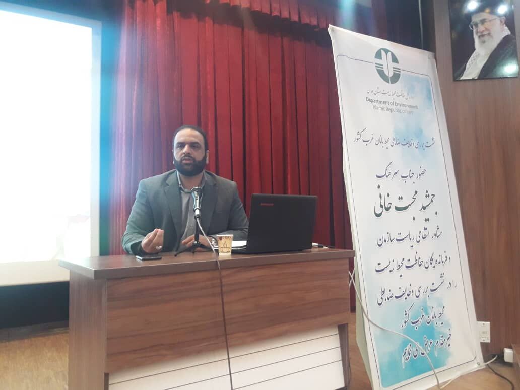 معاون دادستان همدان: قانون بکارگیری سلاح نقص قانونی ندارد